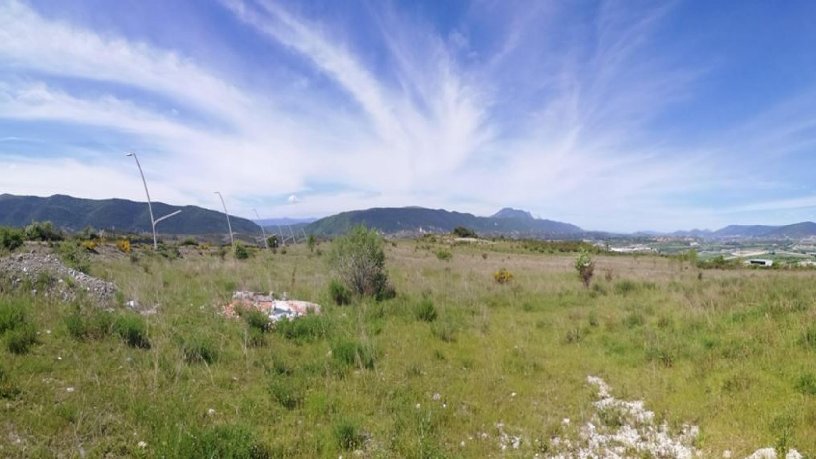 Suelo urbanizable de 54337m² en  Latas, Sabiñánigo, Huesca