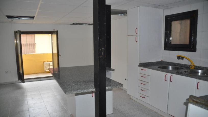 Piso de 40m² en calle Calderos, Alcañiz, Teruel