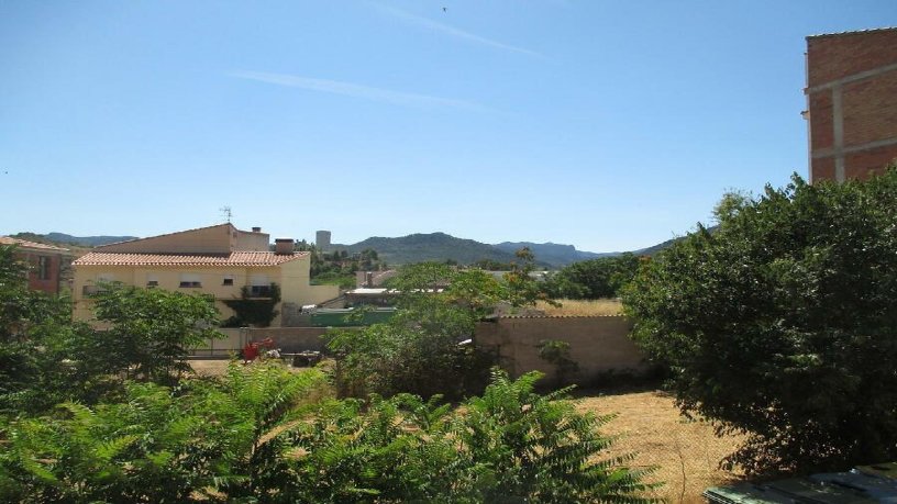 Plaza de garaje de 10m² en calle Seneca, Valderrobres, Teruel