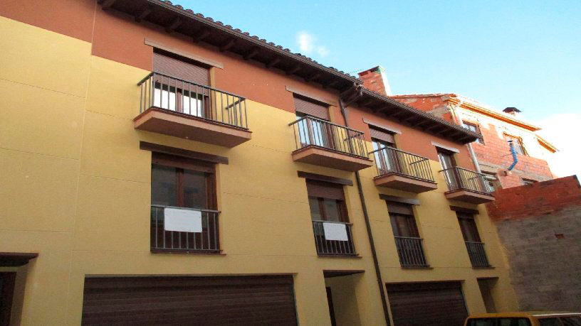 69m² Commercial premises on street Doctor Gomez Ferrer, Mora De Rubielos, Teruel