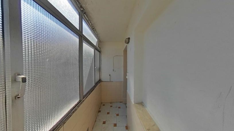 Piso de 76m² en calle Minas, Zaragoza