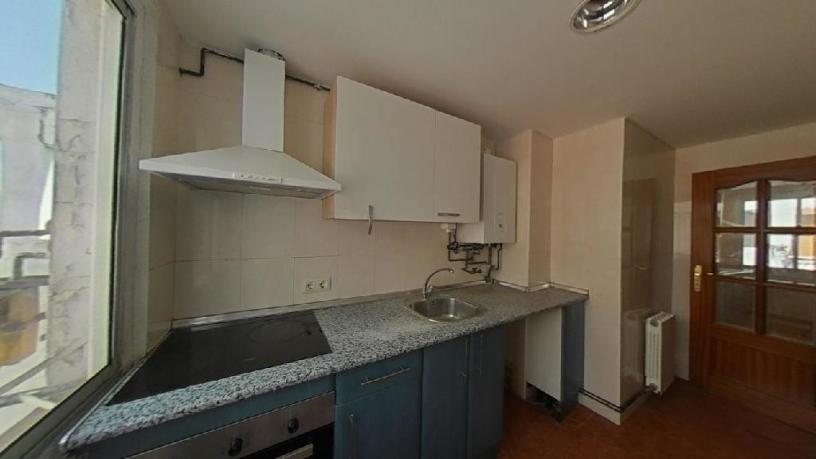 Piso de 75m² en calle Mossen Andres Vicente, Zaragoza