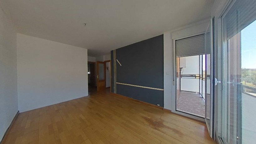 73m² Flat on street Rio Gallego, Zaragoza