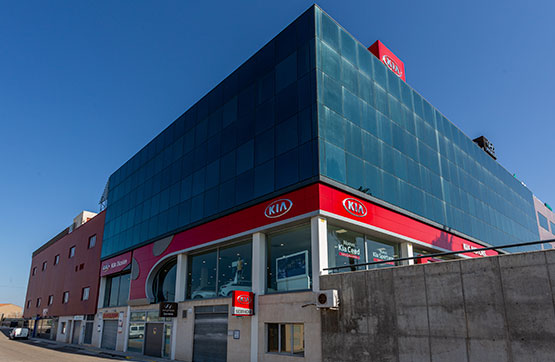 Commercial premises on road De Madrid S/n, P.k. 315,700 Local B-1-b, Zaragoza