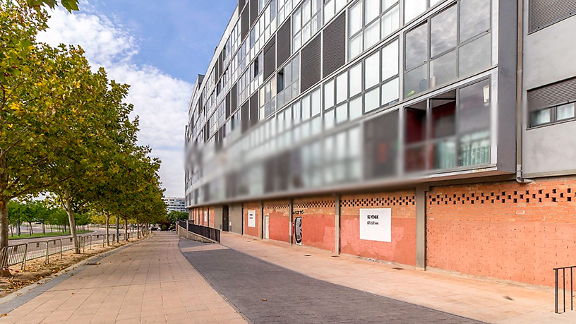 Commercial premises on street La Diligencia, Zaragoza