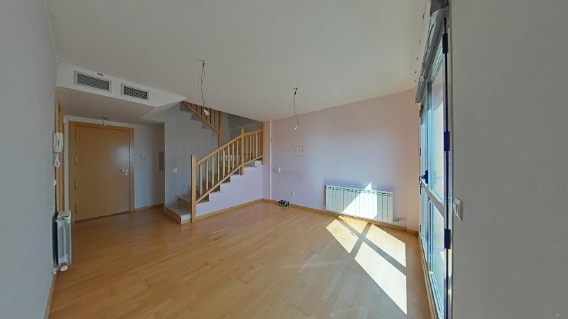 133m² Flat on street La Balsa, Muela (La), Zaragoza