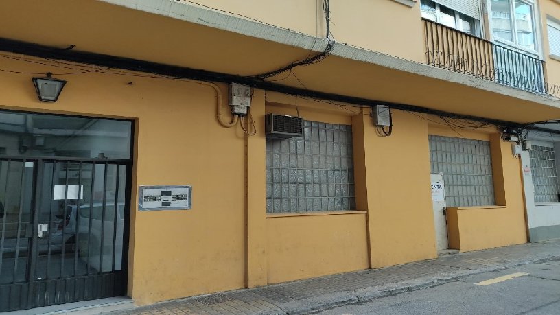 155m² Commercial premises on street Luis Sallenave, Zaragoza