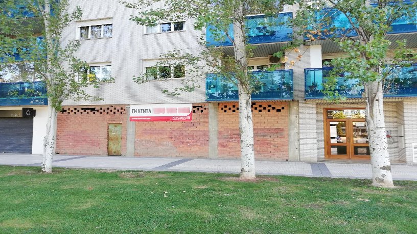 Local comercial de 149m² en calle Pablo Ruiz Picasso, Zaragoza