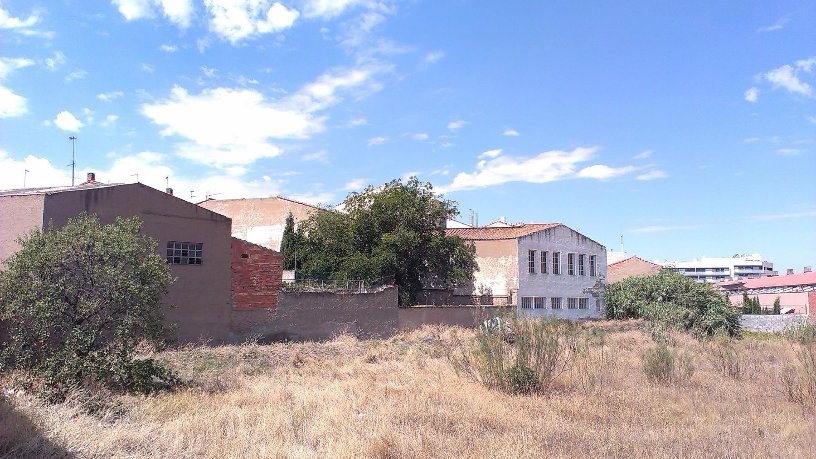 145m² Urban ground on street Jazmin, Zaragoza