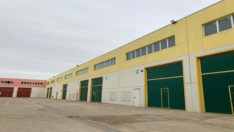 Entrepôt/Entrepôt de 233m² dans rue Ajedrea. Poligono Industrial Empresarium, Zaragoza