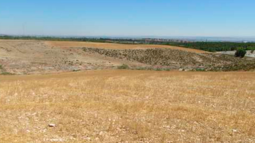 Finca rústica de 1048335m² en  Paraje Plana De Torrero Y Monte De Torre, Zaragoza