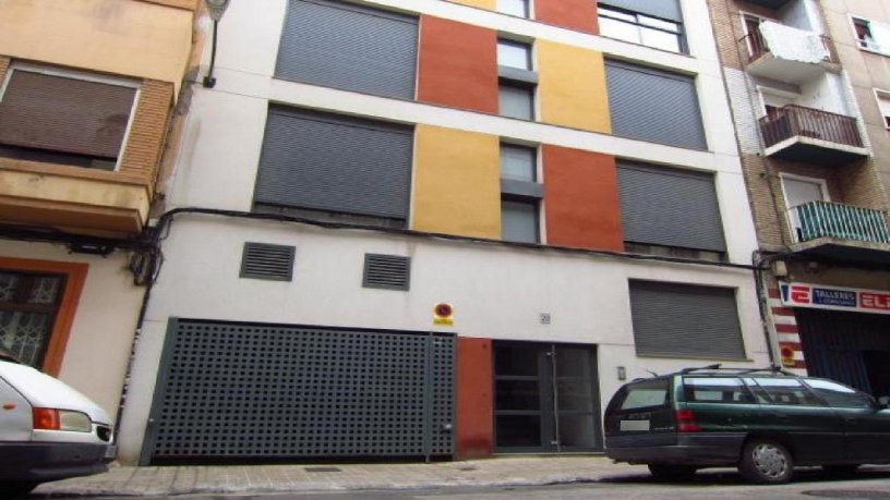 Plaza de garaje de 13m² en calle Blanca Navarra, Zaragoza