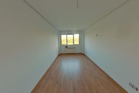 Appartement de 120m² dans rue Piloña, Oviedo, Asturias