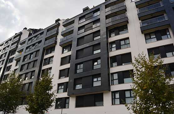 Place de stationnement  dans rue Luz Casanova, Avilés