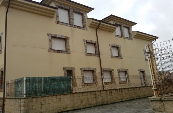 Plaza de garaje de 30m² en calle Los Campos, Tapia De Casariego, Asturias