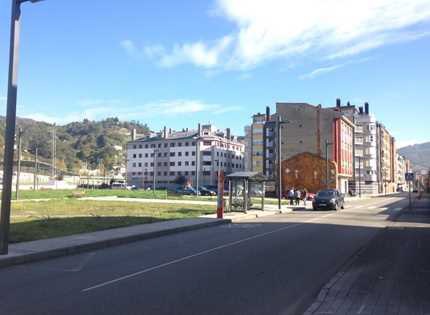 Suelo urbano de 643m² en avenida Oviedo, 94 Y 98 Y C/clara Campoamor,1 - Parcela 2, San Martín Del Rey Aurelio, Asturias