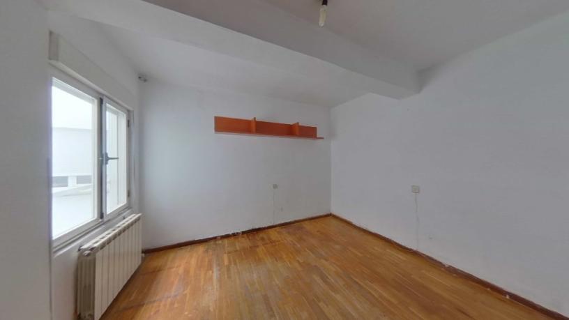 89m² Flat on street Postigo Bajo, Oviedo, Asturias