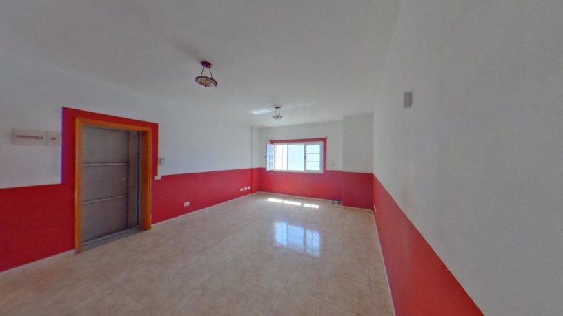 Piso de 101m² en calle Escardillo, Arrecife, Las Palmas