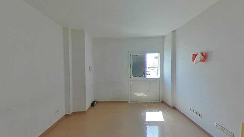 Piso de 52m² en calle Nicaragua, Arrecife, Las Palmas