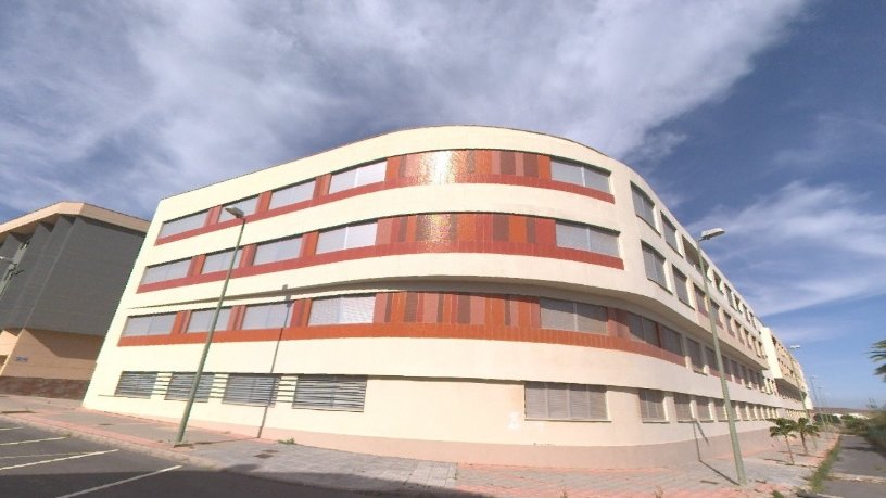 Piso de 72m² en calle Padre Manjon, Santa Lucía De Tirajana, Las Palmas