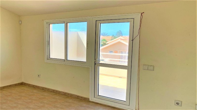 Chalet de 131m² dans rue Clavellina, Oliva (La), Las Palmas