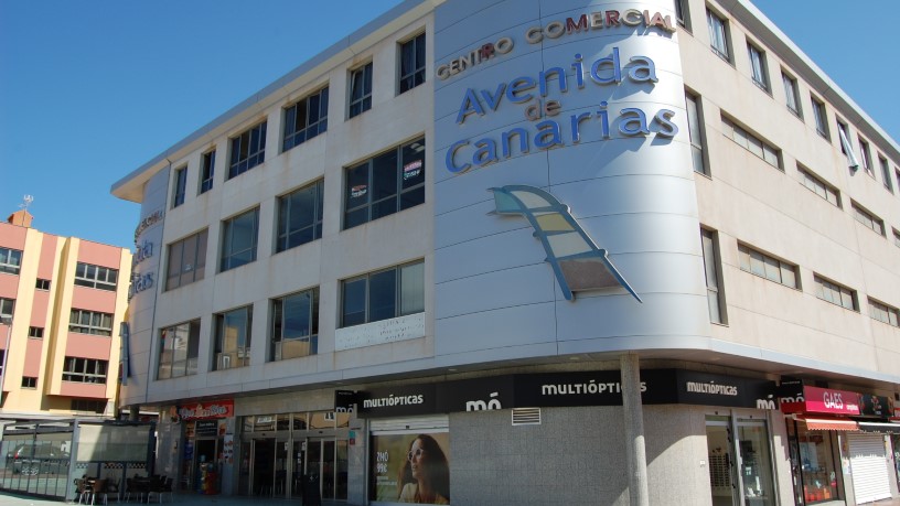 Local comercial de 118m² en avenida De Canarias Nº262-264, Santa Lucía De Tirajana, Las Palmas