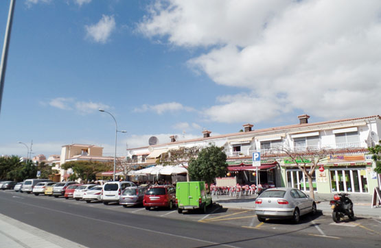 Local comercial de 594m² en avenida Jose Antoniotavio, C.c. Trebol, Arona, Santa Cruz De Tenerife