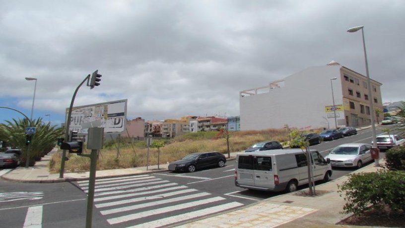 Suelo urbano de 1443m² en avenida De Los Majuelos, Rosario (El), Santa Cruz De Tenerife