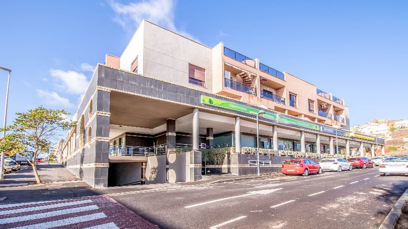 Local comercial en avenida Avenida De Abona - Edificio Arganda, Granadilla De Abona