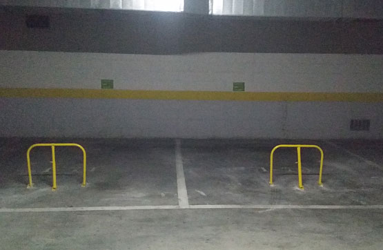 39m² Parking space on street Luciano Malumbres, 3c, Santander, Cantabria