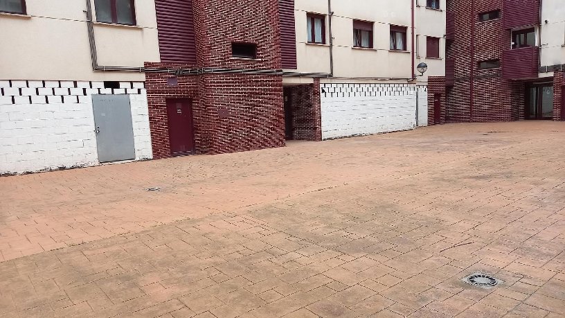 Local comercial de 58m² en calle Francisco Tomas Y Valiente, Santander, Cantabria