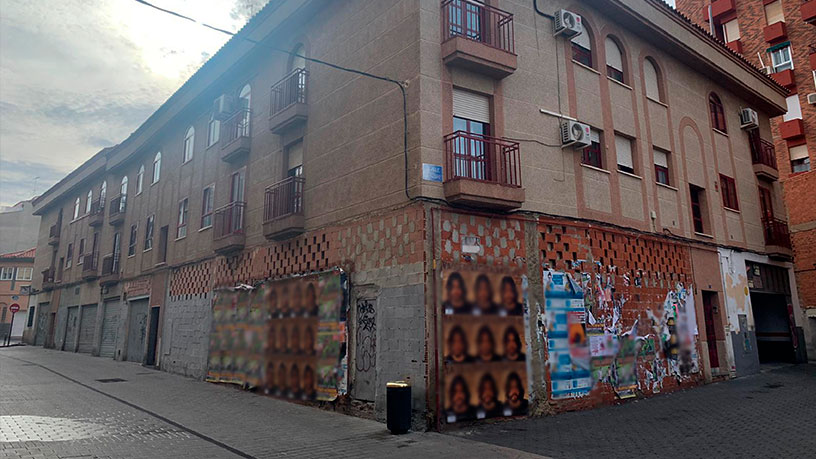 Place de stationnement de 9m² dans rue Marzo, Albacete