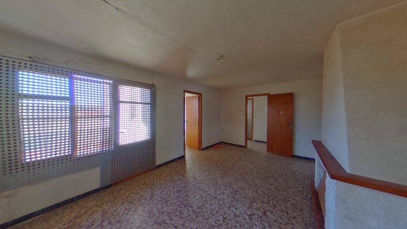 Maison de 263m² dans rue San Jose 16-18, Caudete, Albacete