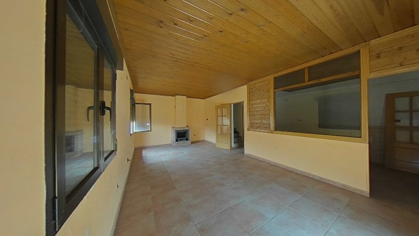 Maison de 247m² dans rue Montesinos, Ossa De Montiel, Albacete