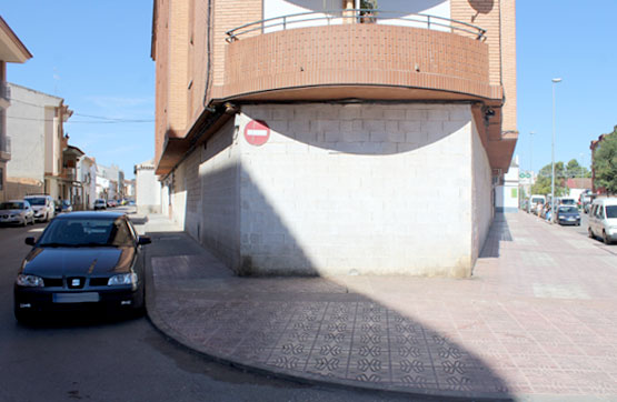 Local comercial de 265m² en avenida Presidente Adolfo Suarez, Villarrobledo, Albacete