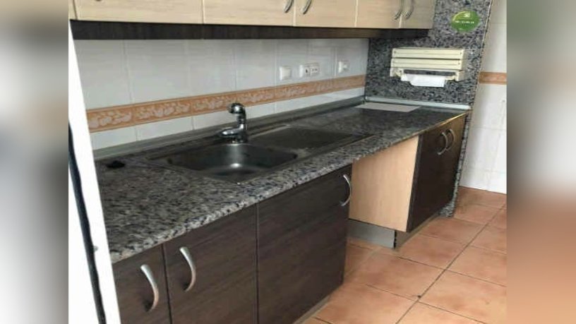 Place de stationnement de 30m² dans rue Pintor Rafael Requena, Albacete