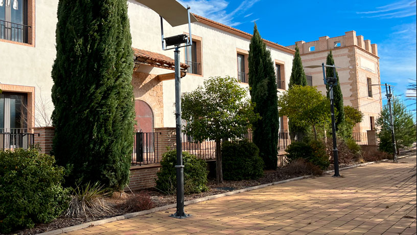 Hôtel de 6584m² dans route Circunvalación, Almansa, Albacete