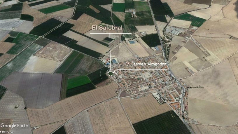 Terrain aménageable de 2470m² dans rue Fuente, Albacete