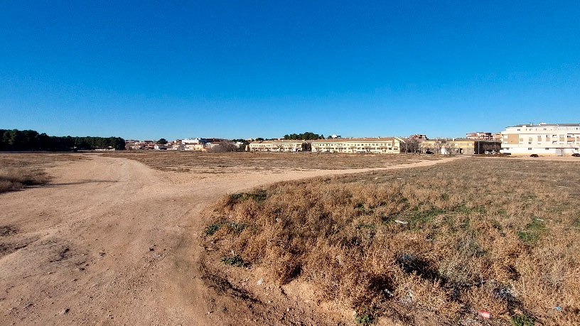 Terrain aménageable de 160894m² dans rue Hoya Rama Y Alto Del Gibado, Albacete