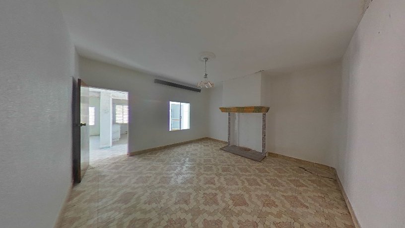 Chalet de 203m² dans rue Santa Lucía,, Fuente El Fresno, Ciudad Real