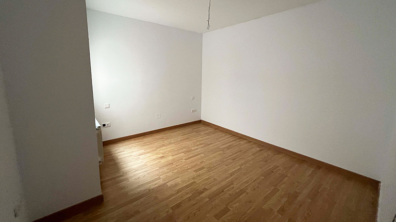 33m² Flat on street Buensuceso, Valdepeñas, Ciudad Real