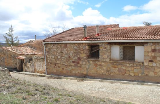 Chalet de 367m² dans rue Travesaña, S/n, Rueda De La Sierra, Guadalajara