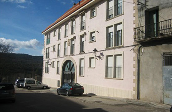 Parking space  on street Palacio, Pareja