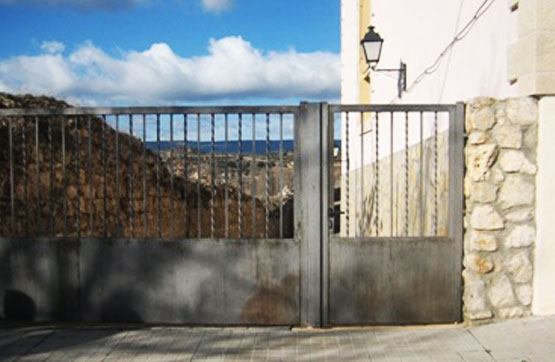 Parking space on street Palacio, Pareja