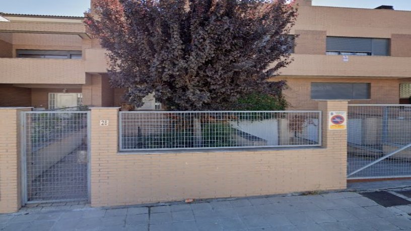 414m² Townhouse on street Isabel Muñoz Caravaca, Guadalajara