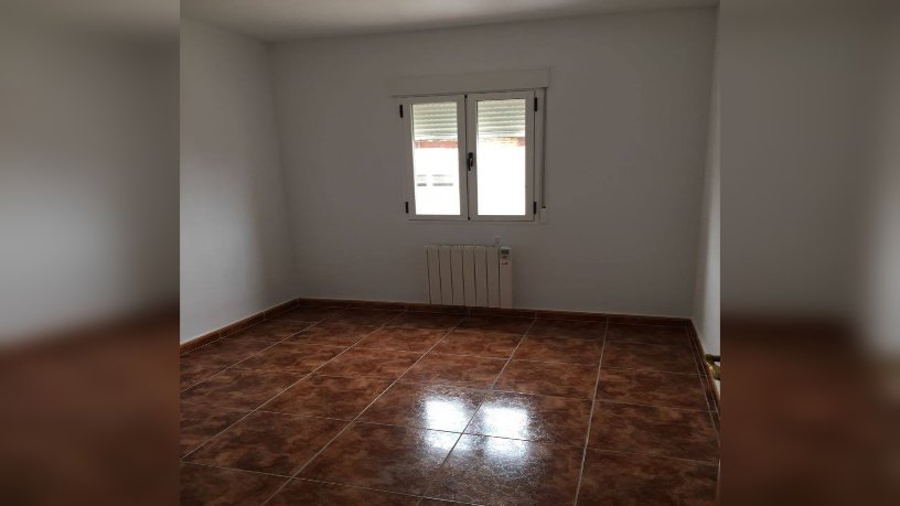 Flat in street Jesus Nazareno, Yebra