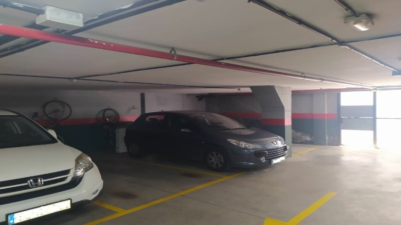 Parking space on street Clara Campoamor, Azuqueca De Henares