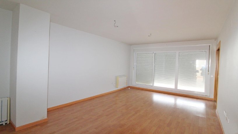 54m² Flat on walk De La Estacion, Humanes, Guadalajara