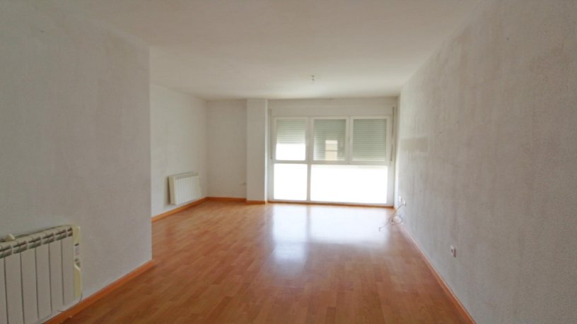 54m² Flat on walk De La Estacion, Humanes, Guadalajara