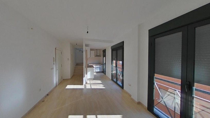 93m² Flat on avenue Santa Barbara Cv C/ Cuestas Nº 2, Toledo